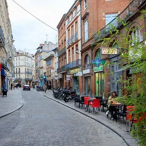 riverside-toulouse-31000.midi-pyreneeshotels.com/